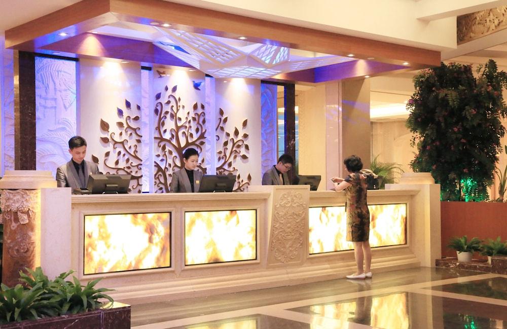 Nanjing Central Hotel Exterior photo