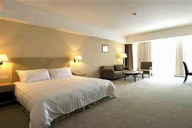 Nanjing Central Hotel Exterior photo
